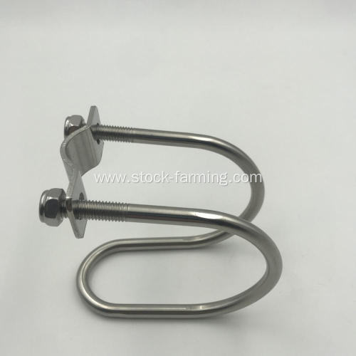 Cross fastener for piglet steel pipe buckle production